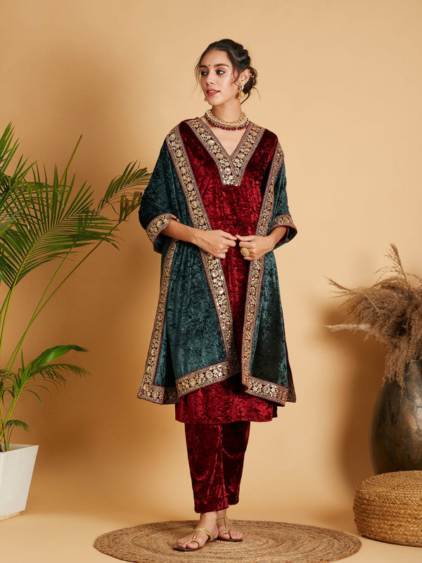 Women Emerald Velvet Lace Detail Dushala | WomenFashionFun