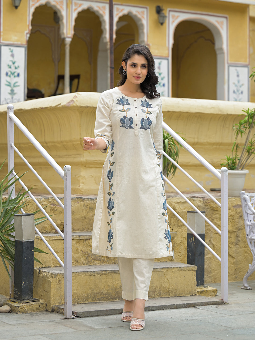 Divena Off White Blue Embroidary Kurta Pant Set