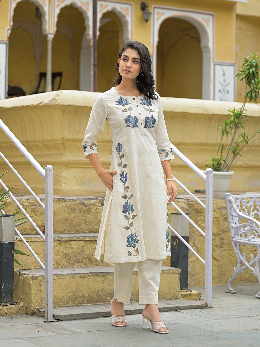 Divena Off White Blue Embroidary Kurta Pant Set