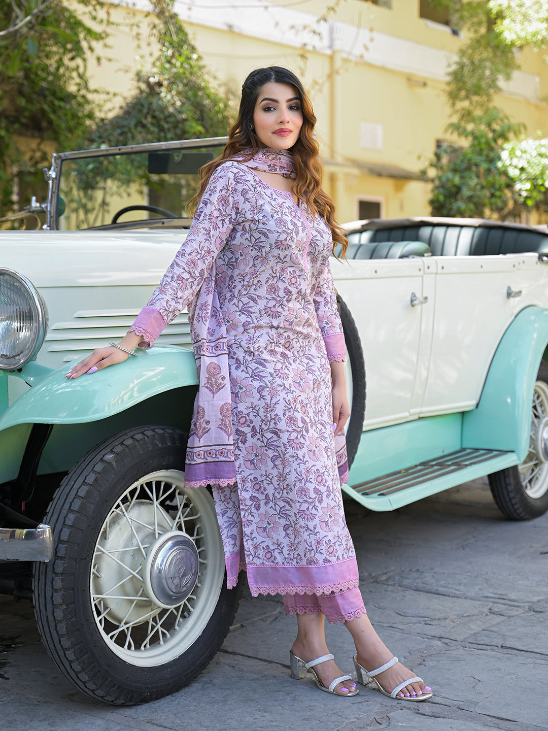 Divena Light Purple Floral Printed Kurta Pant with Dupatta