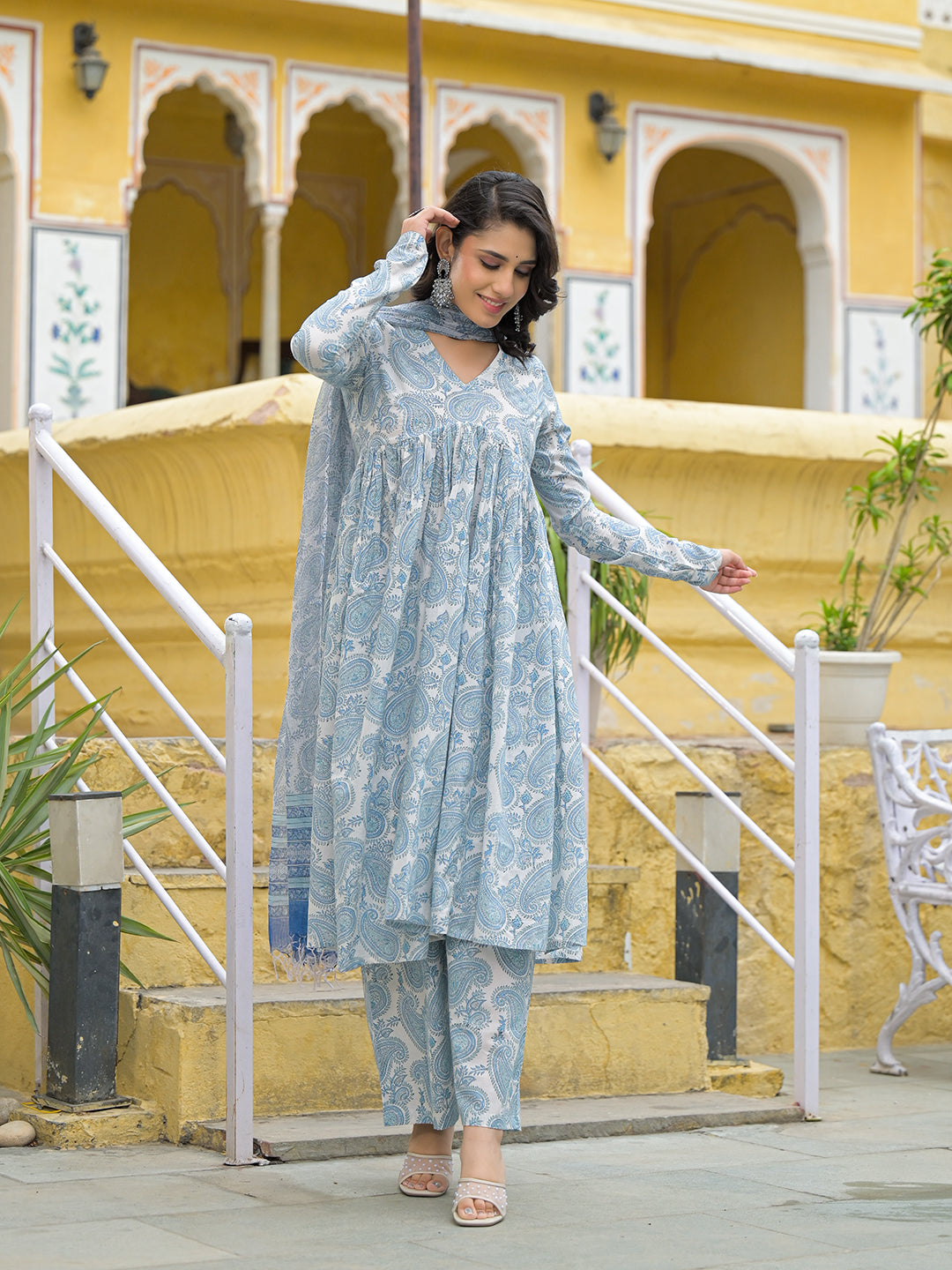 Divena White Cotton Paisley Printed Kurta Pant Set With Dupatta