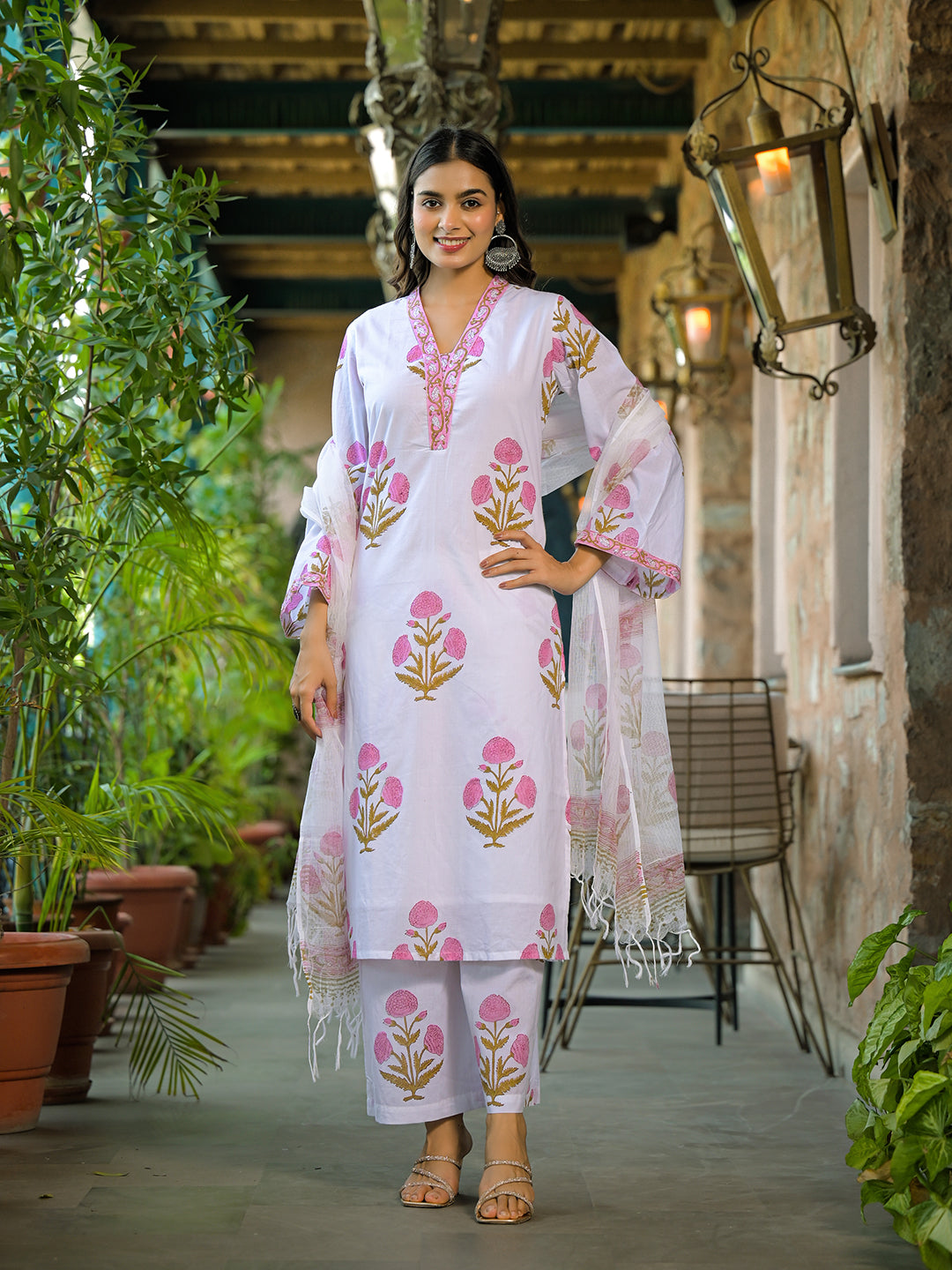 Divena White Hand Block Print Cotton Kurta Sets With Dupatta