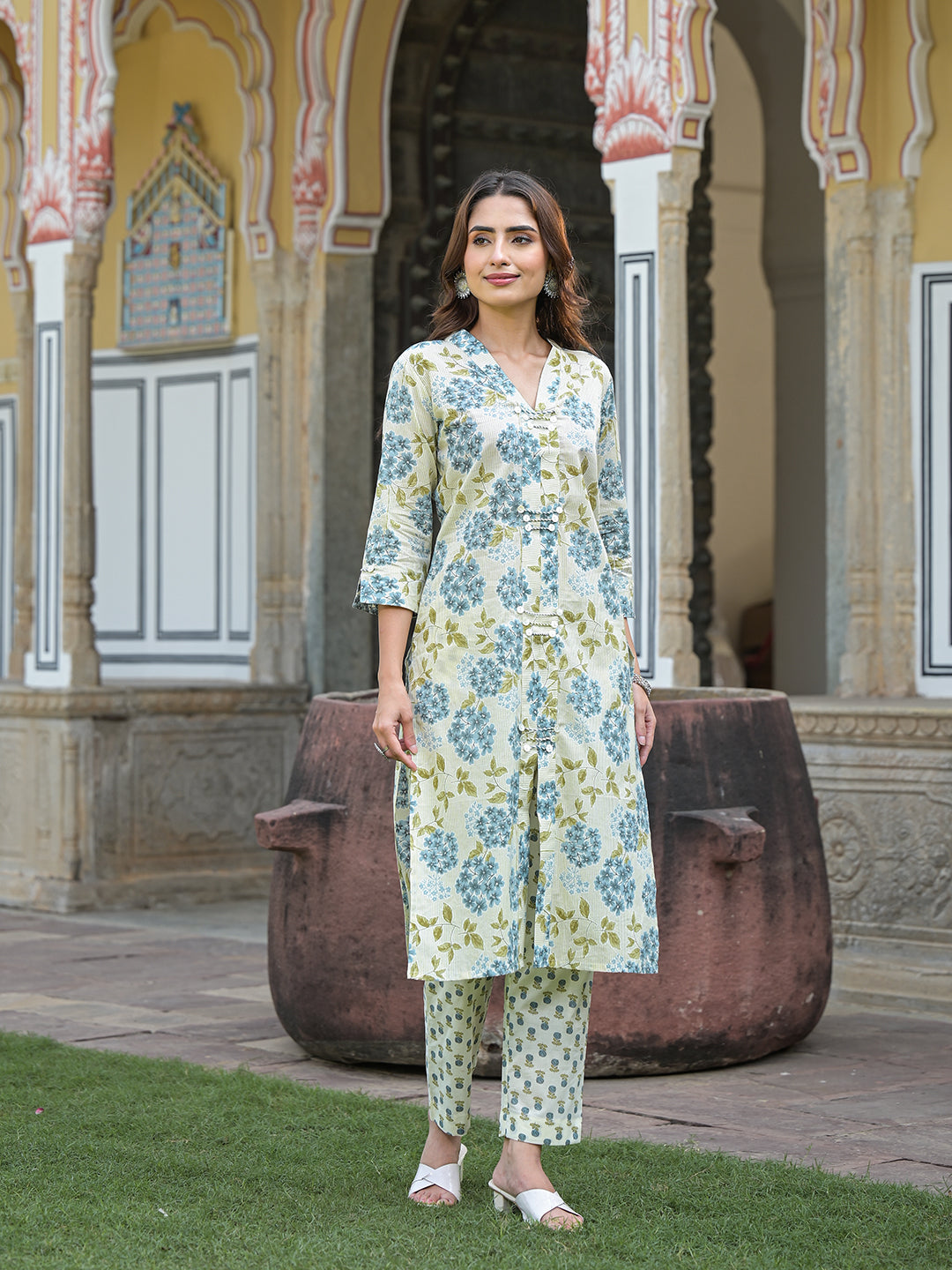 Divena Green Floral Print Pure Cotton Straight Kurta with Trouser