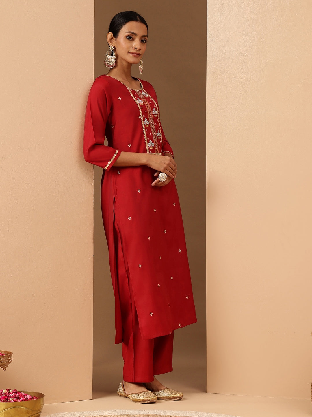 Janasya Women's Red Chanderi Silk Zari Embroidered Straight Kurta Pant Set