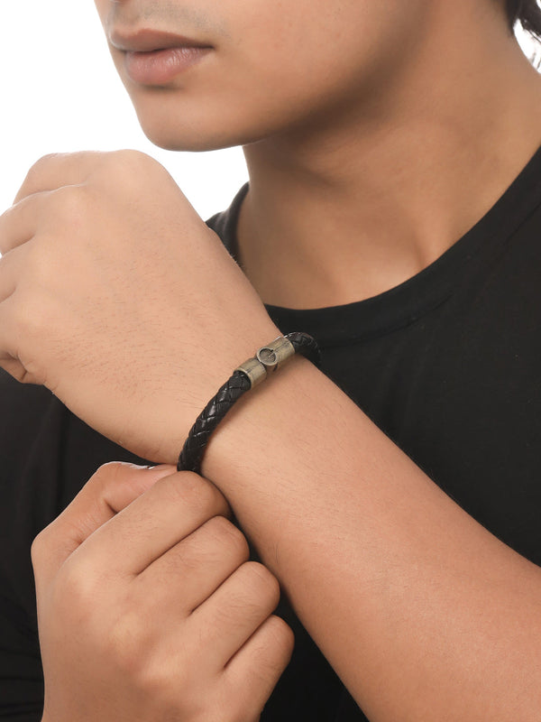 Men's Black leather bracelet | WomensFashionFun.com