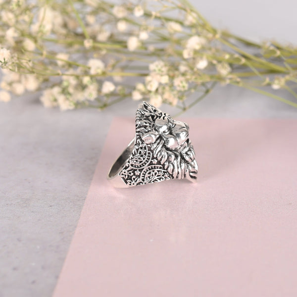 Men Silver-Plated Lion Face Finger Ring | WomensFashionFun.com