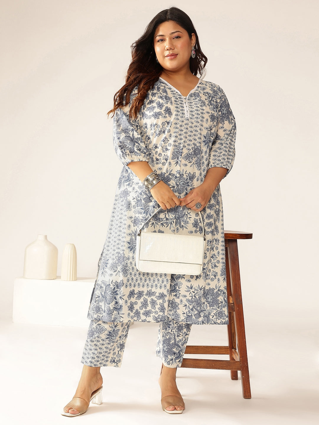 Plus Size Off-White Pure Cotton Floral Printed A-Line Kurta Set – Janasya
