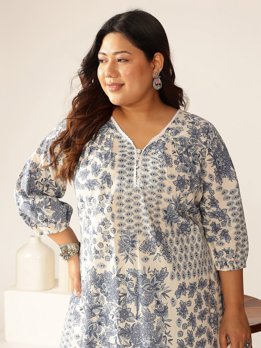 Plus Size Off-White Pure Cotton Floral Printed A-Line Kurta Set – Janasya