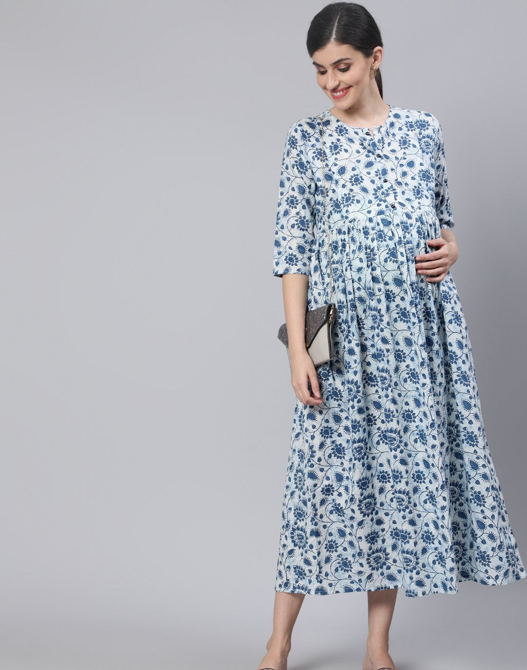 Women Off White & Blue Floral Printed Maternity Dress