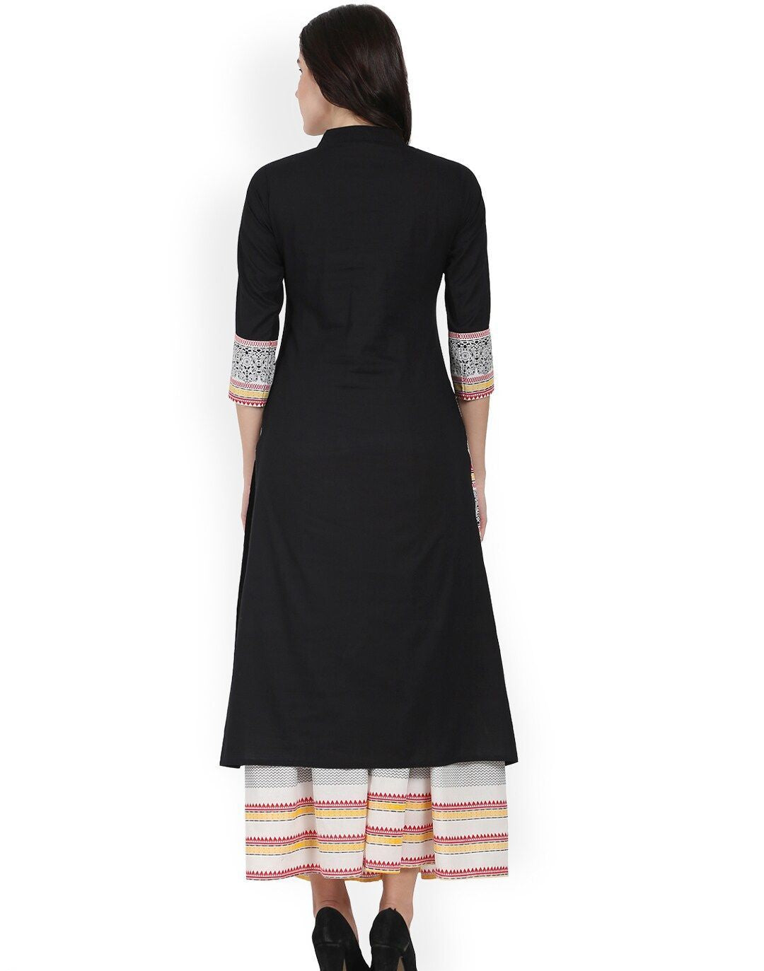 Black & Off-White Printed Kurta with Skirt