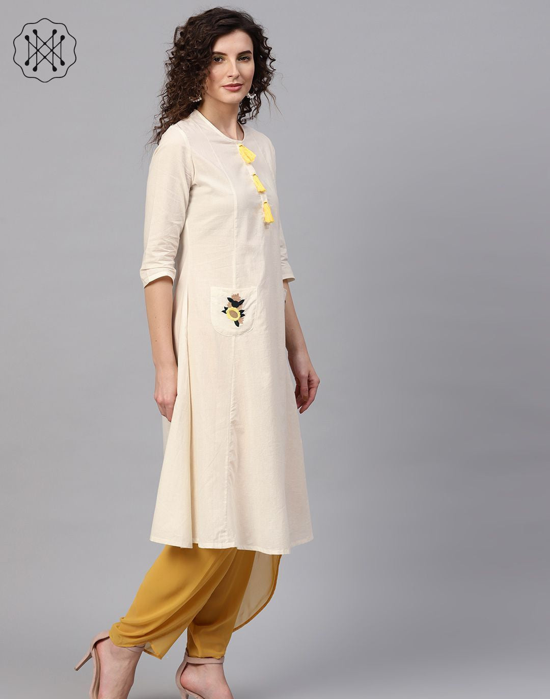 Embroidered Pocket Patch Off-White Kurta
