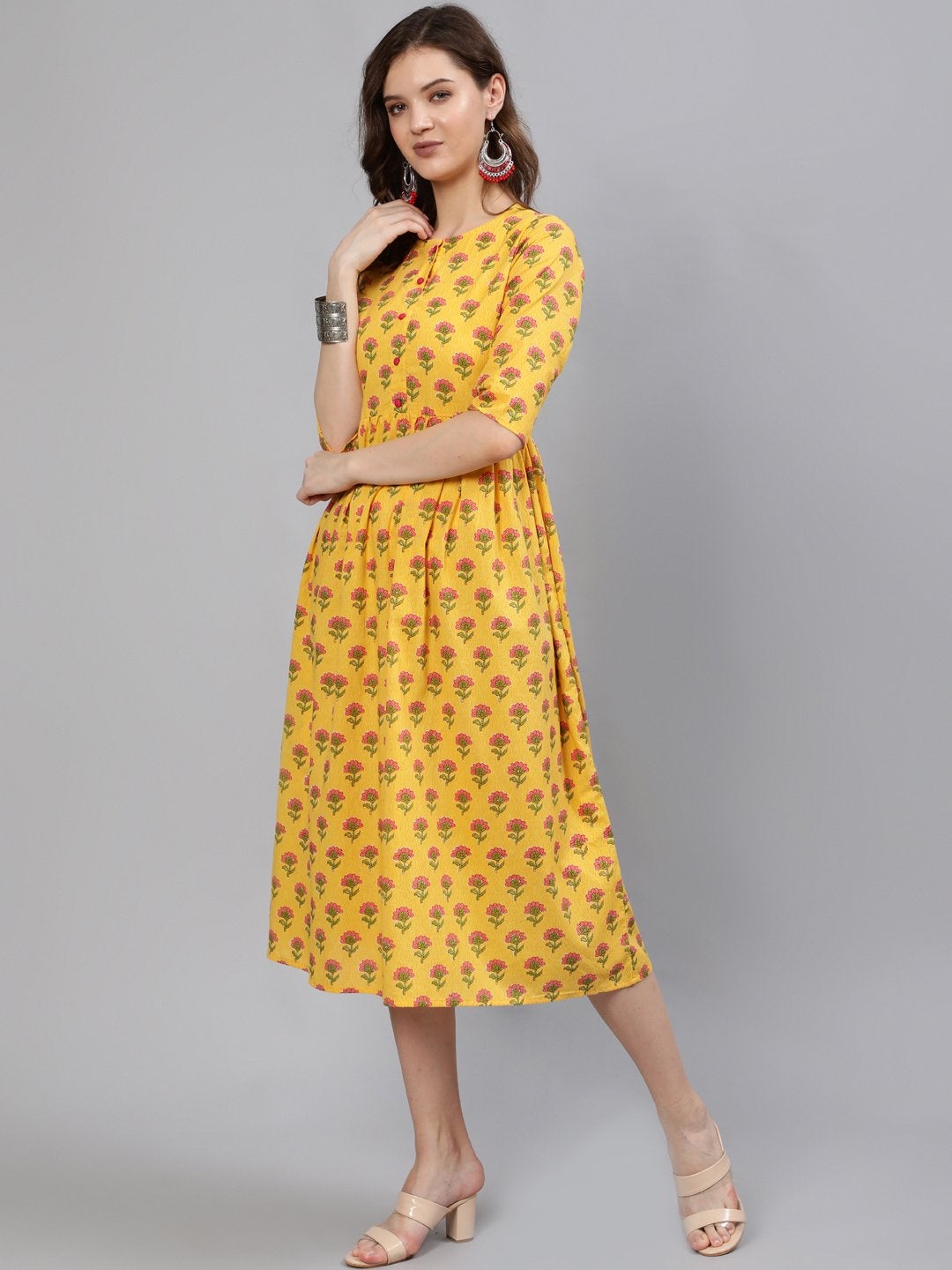 Women Yellow Printed Gathered dress With Three Quarter Sleeves