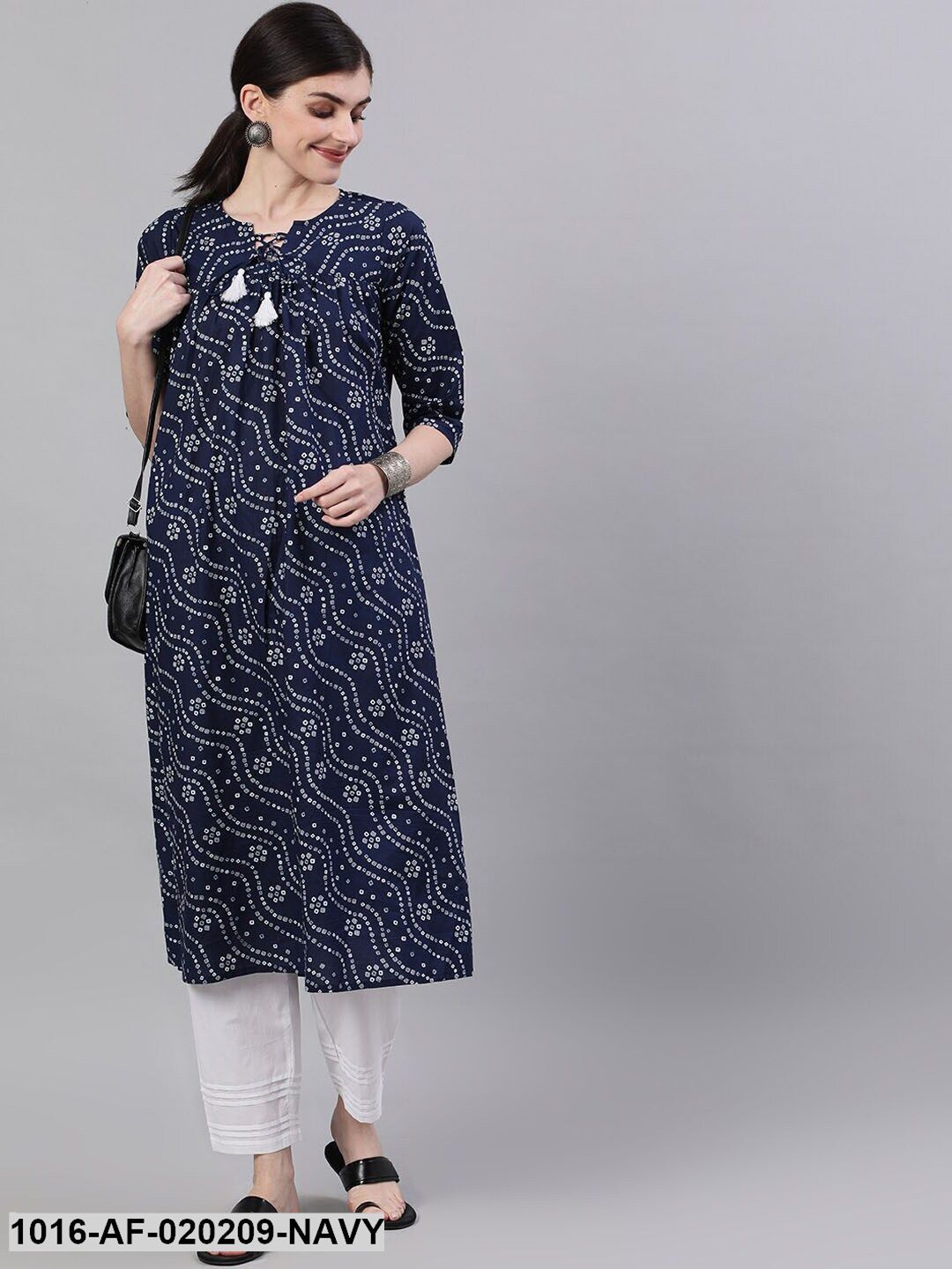 Navy Blue & White Printed Kurta with Trousers