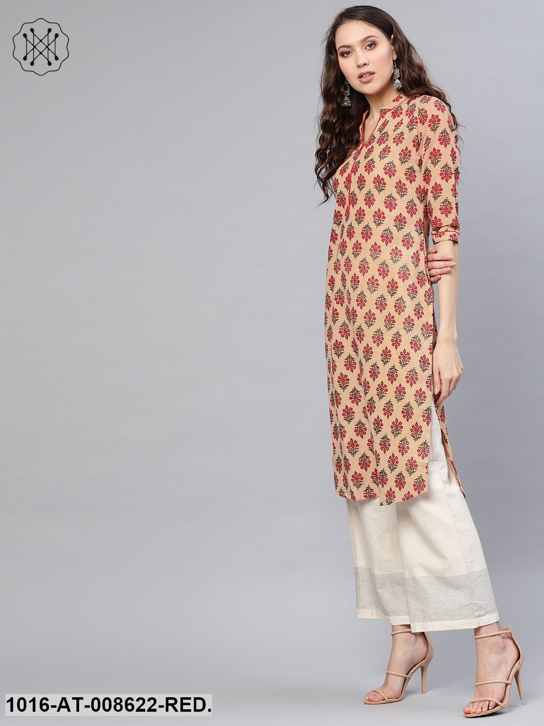 Red And White Geometrical Printed Boat Neck With V-Slit And 3/4Th Bell Sleeves Staright Kurta