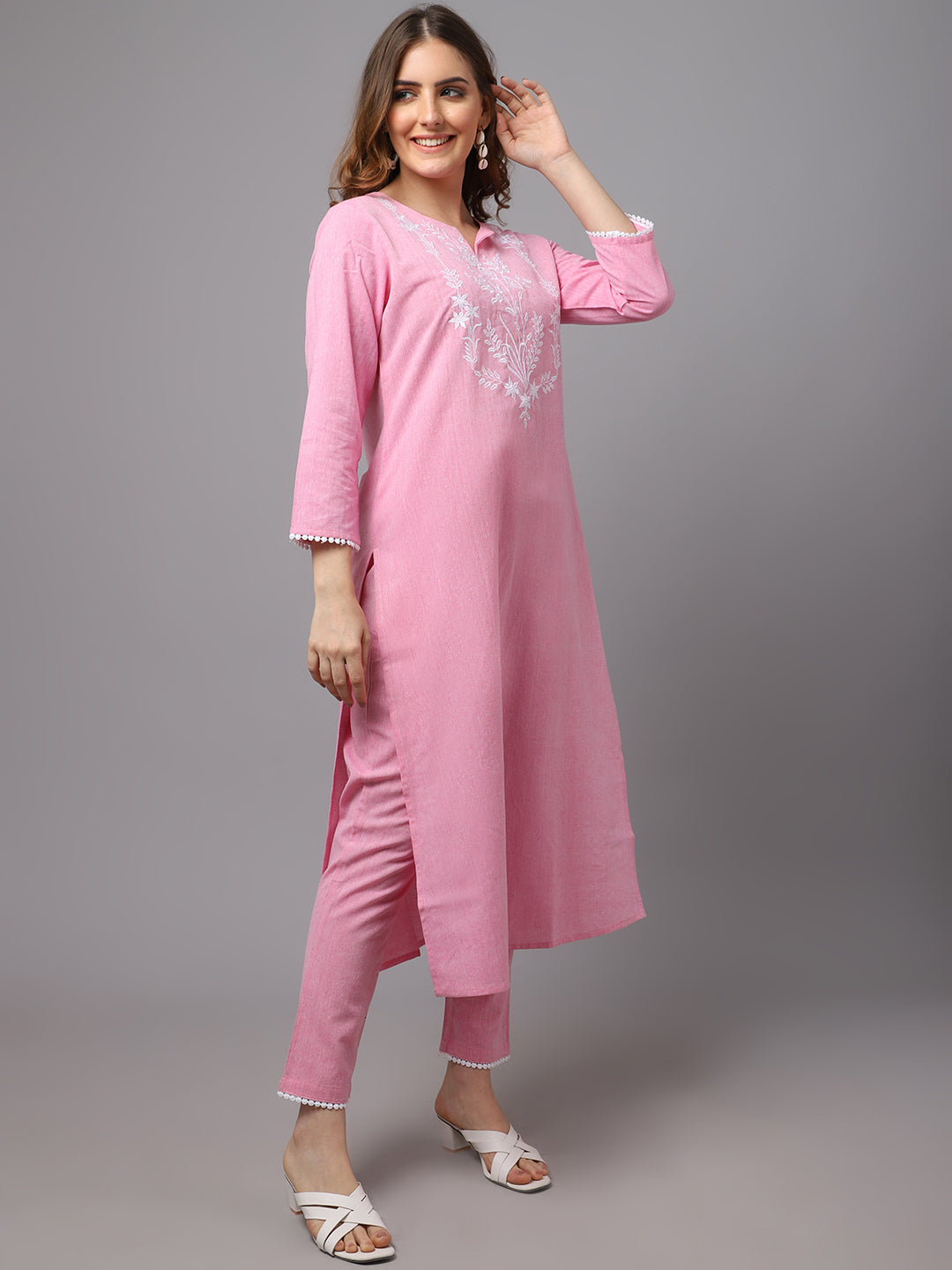 Pastle pink embroidered kurta set