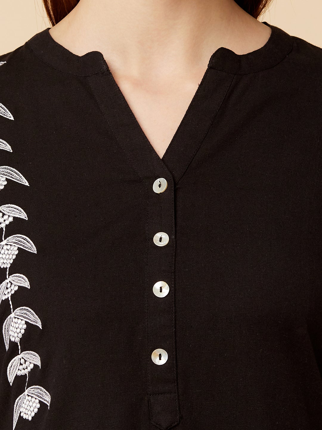 Women Black Embroidered Kurta with Trousers