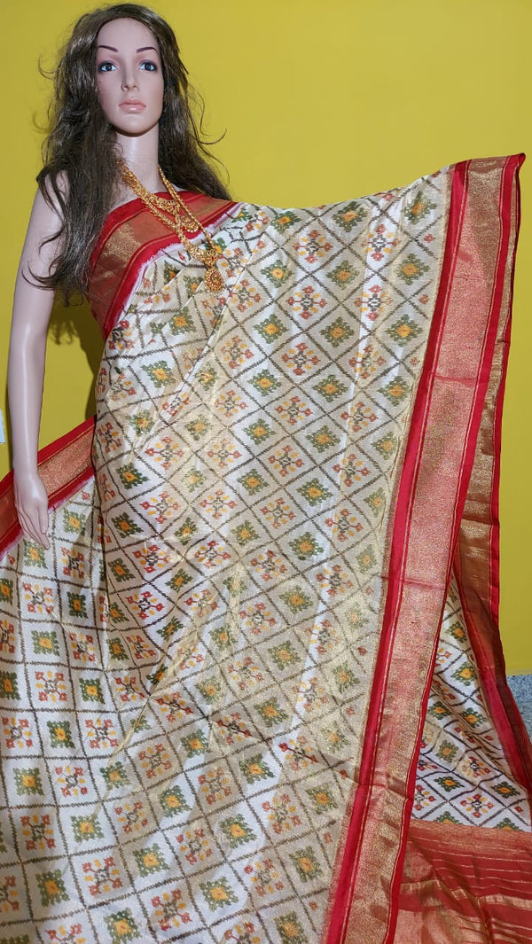 Pure Silk Off white Ikkat Pochampalli Silk Saree