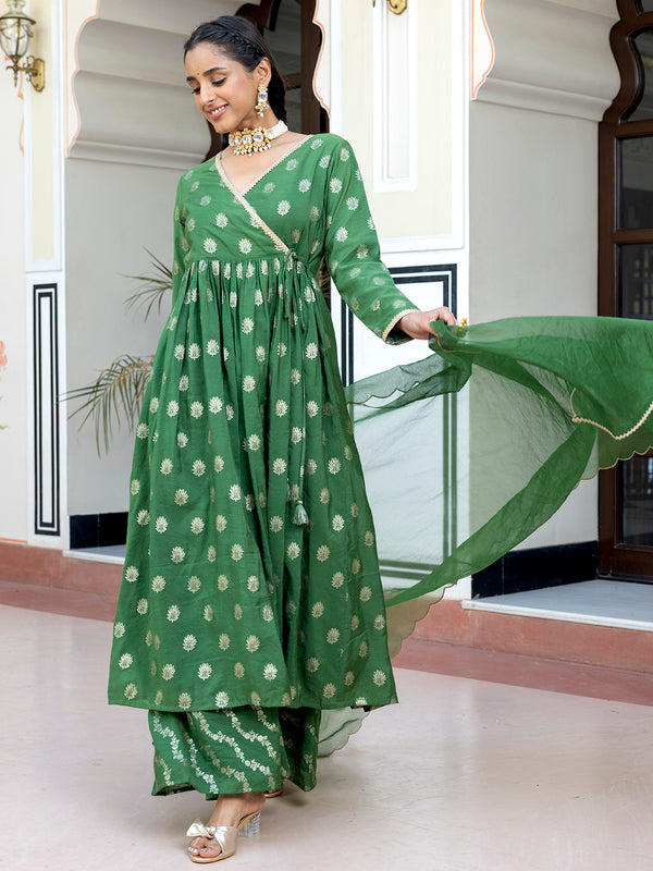 Women Green Brocade Kurta Palazzo Set | NOZ2TOZ - MADE In INDIA.
