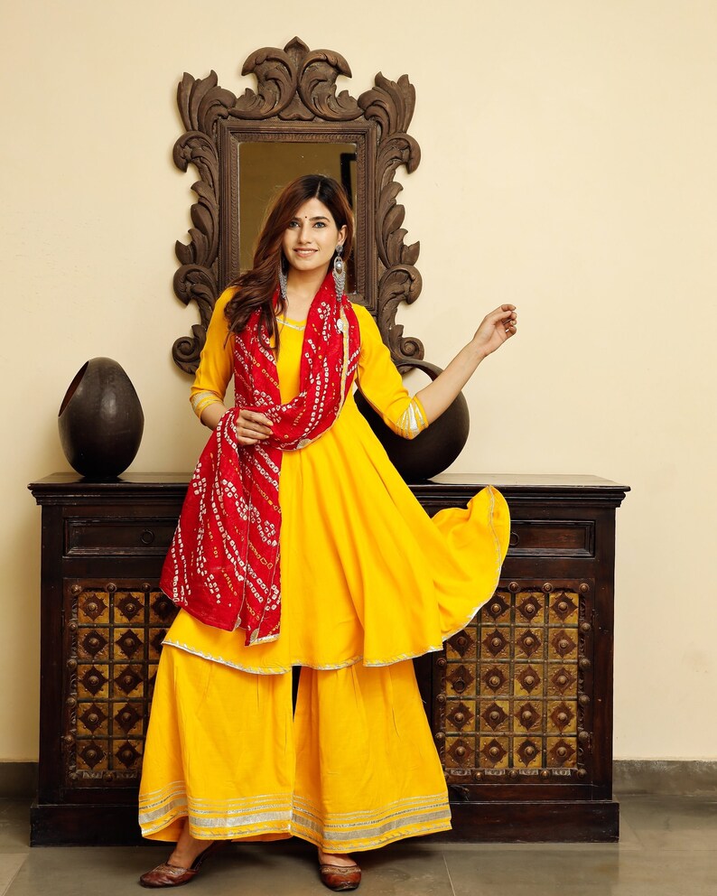 Rayon Yellow Solid Plus Size Anarkali Salwar Suit